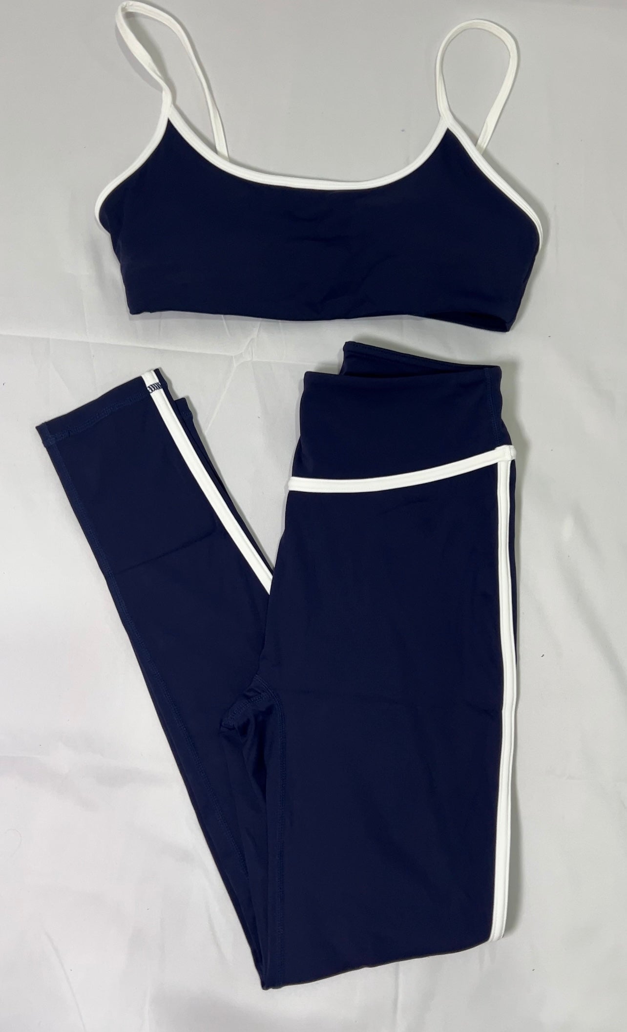 Navy contrast set